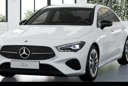 Mercedes-Benz CLA 180 9.900 km 34.350 € Frankfurt 60599