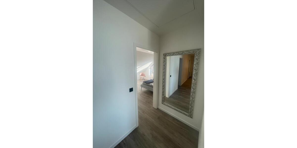 Dachgeschoßwohnung Königstein im Taunus - 3 Zimmer, 87 m&sup2;, 1.750&euro; | Angebot:25252610