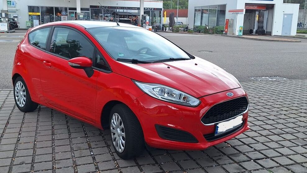 Ford Fiesta 124.000 km 4.999 € Frankfurt 60528