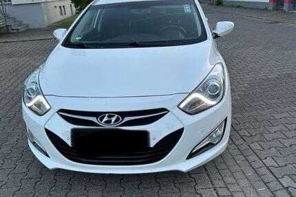 Hyundai i40 152.000 km 7.350 € Dietzenbach 63128