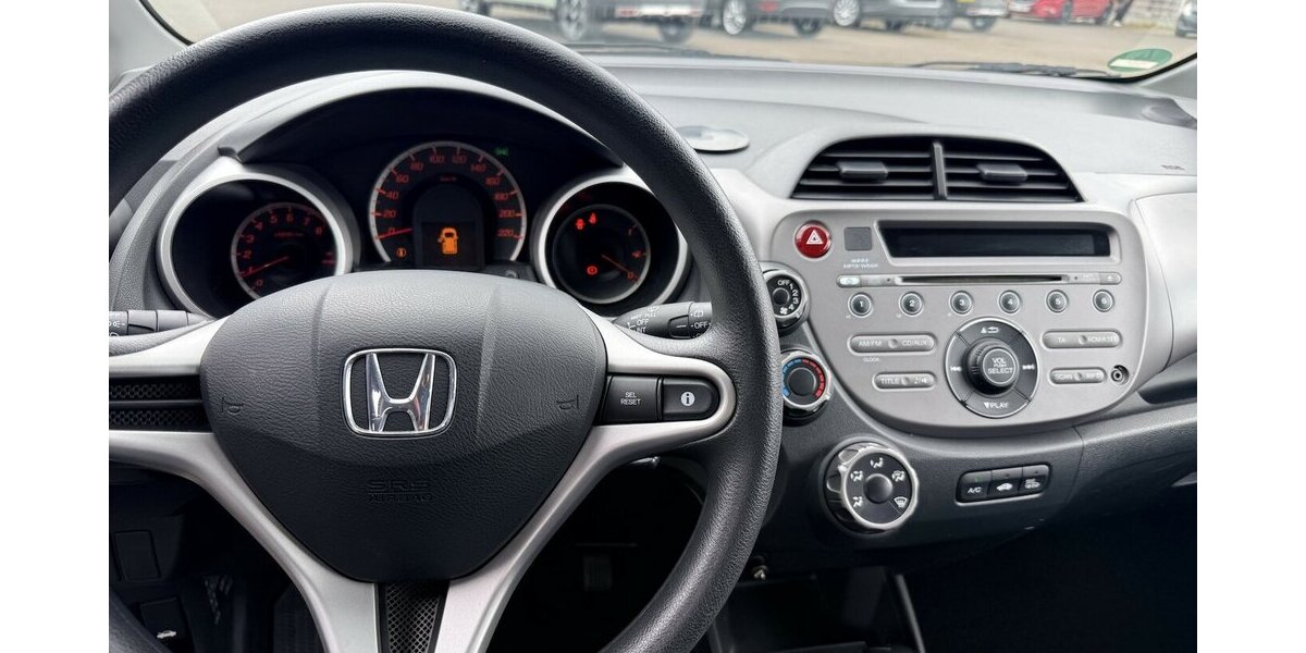 Honda Jazz 1.2 Trend/1Hand/Scheckheft 143.100 km 3.290 &euro; Frankfurt 60386