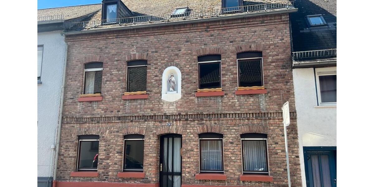 Reihenhaus Kelkheim (Taunus) - 6 Zimmer, 140 m&sup2;, 1.000&euro; | Angebot:25315560