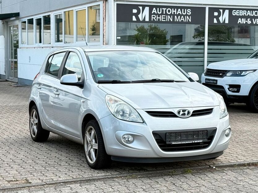 Hyundai i20 206.000 km 1.990 € Rüsselsheim 65428