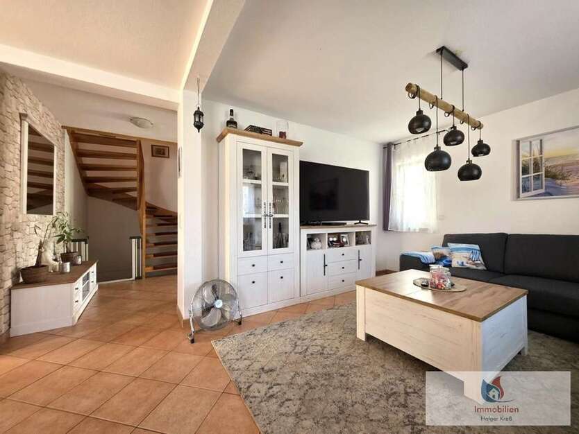 Haus zum Kaufen in Erlensee 535.000 € 122.49 m² 4 zimmer