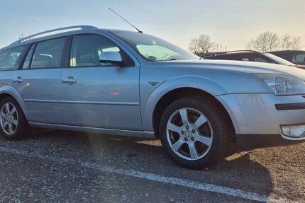 Ford Mondeo 218.000 km 2.000 &euro; Oberursel 61440