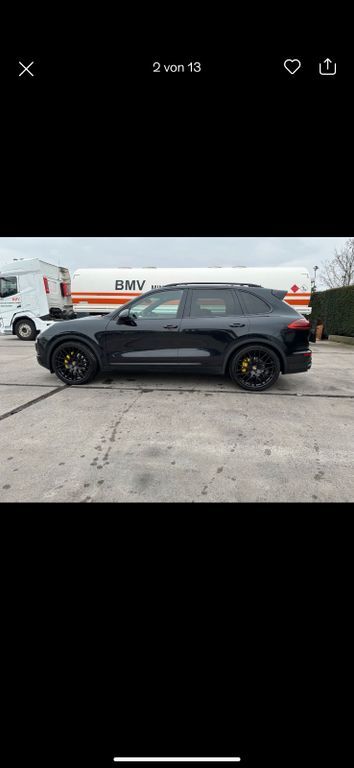 Porsche Cayenne 196.000 km 32.400 € Frankfurt 60489