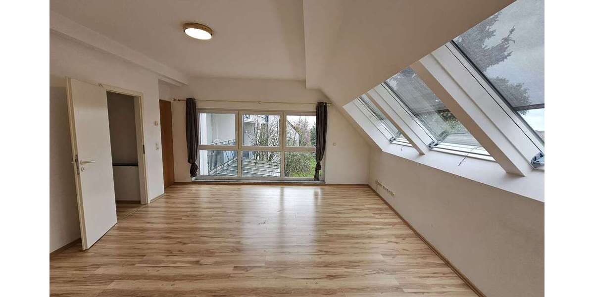 Etagenwohnung Kelkheim - 2 Zimmer, 65 m&sup2;, 730&euro; | Angebot:26463112