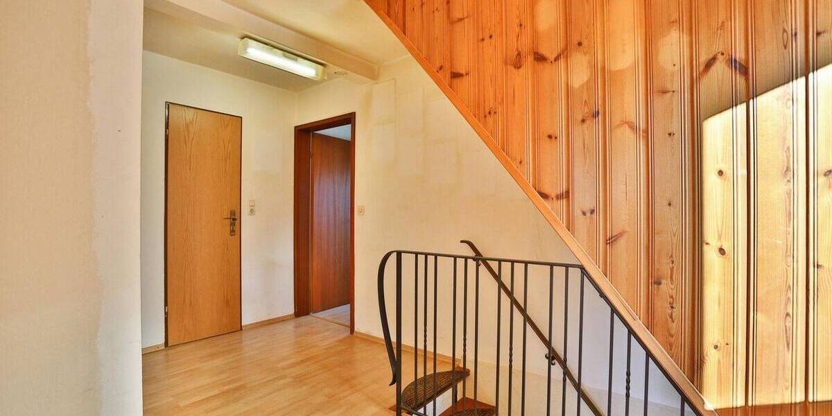 Einfamilienhaus Freigericht Somborn - 8 Zimmer, 130 m&sup2;, 379.000&euro; | Angebot:26857704