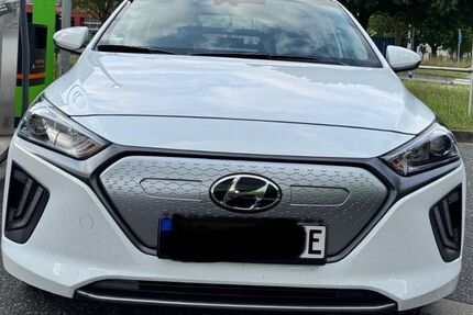 Hyundai IONIQ 45.000 km 14.300 € Bad Homburg 61352