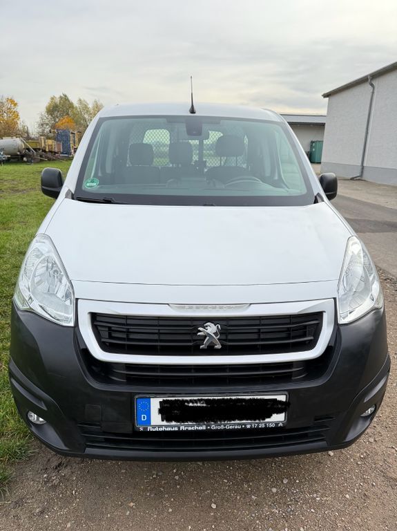 Peugeot Partner 87.600 km 8.699 € Büttelborn 64572