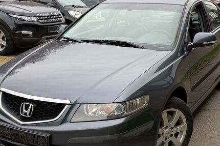 Honda Accord 238.000 km 3.350 &euro; Frankfurt am Main 65933