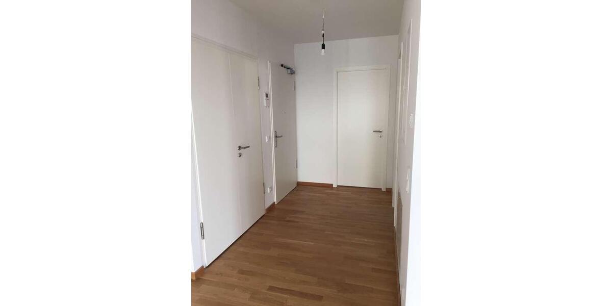 Etagenwohnung Offenbach am Main Hafen - 2 Zimmer, 63 m&sup2;, 1.040&euro; | Angebot:26260752