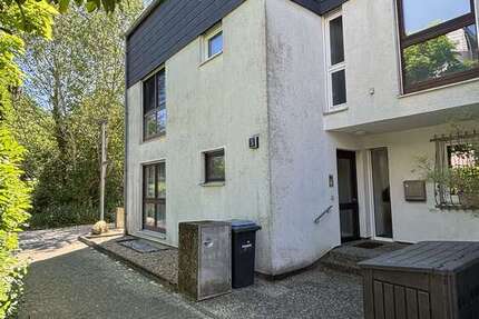 Haus Neu-Isenburg Isenburg - 9 Zimmer, 253 m&sup2;, 990.000&euro; | Angebot:26744937