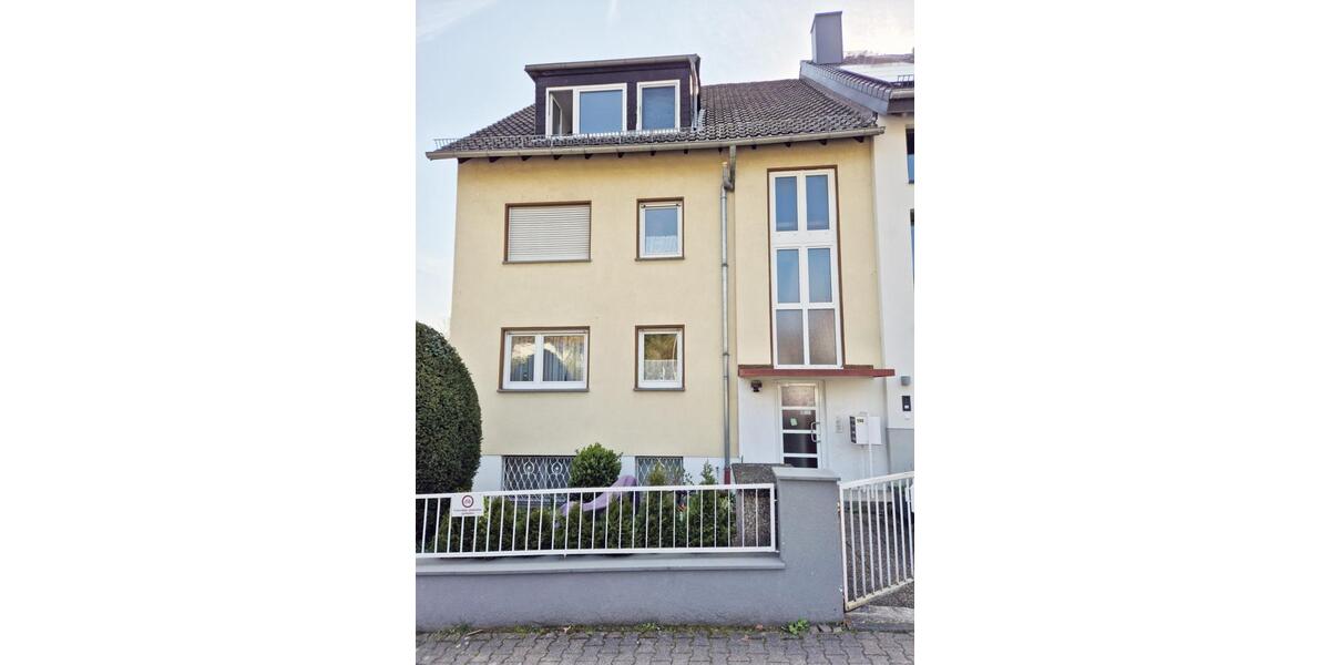 Dachgeschoßwohnung Frankfurt am Main Oberrad - 4 Zimmer, 69 m&sup2;, 420.000&euro; | Angebot:27016010