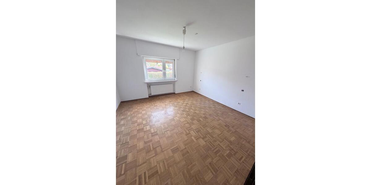 Einfamilienhaus Altenstadt - 6 Zimmer, 150 m&sup2;, 1.600&euro; | Angebot:26195902
