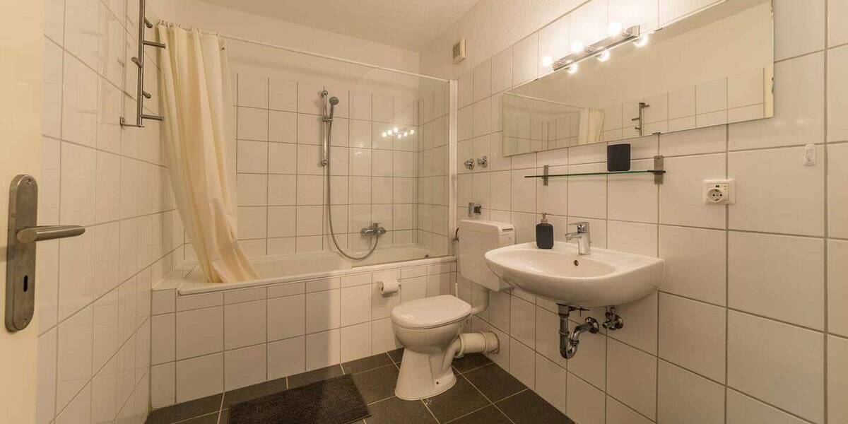 Etagenwohnung Frankfurt am Main Westend-Süd - 2 Zimmer, 48 m&sup2;, 1.810&euro; | Angebot:26824537
