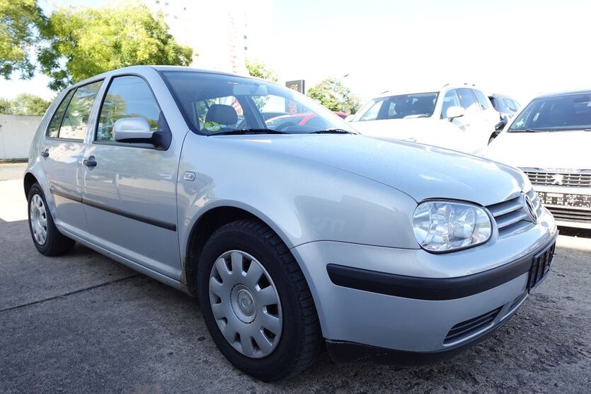 VW Golf 78.000 km 5.490 € Mainaschaff 63814
