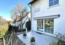 Haus zum Mieten in Hofheim am Taunus 2.200 € 153 m²
