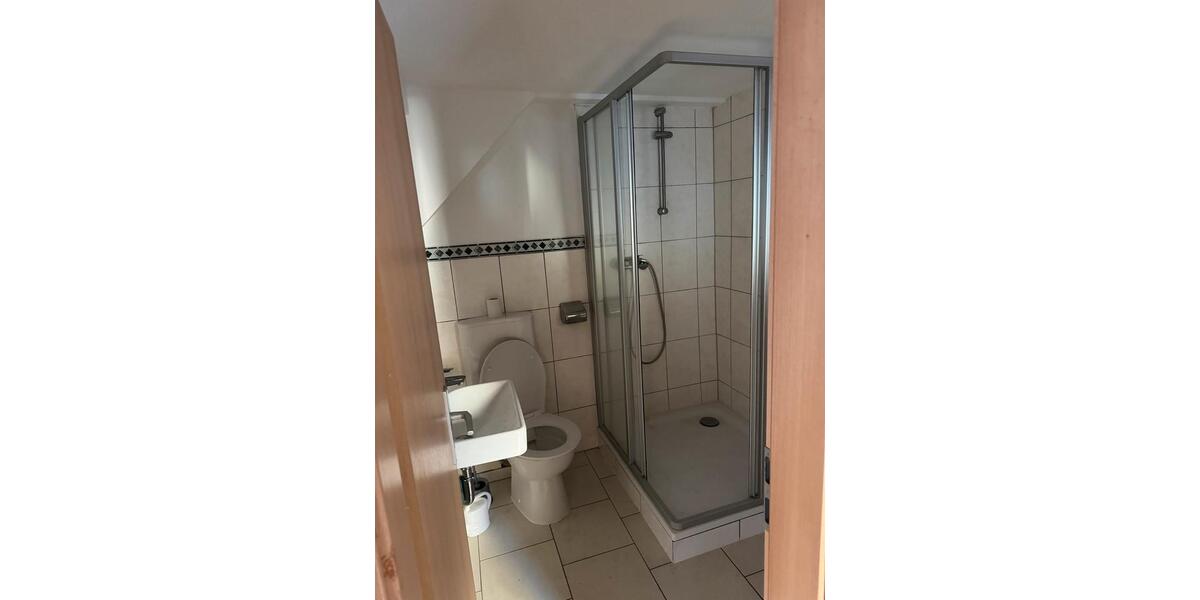 Einzimmerwohnung in Roßdorf (64380) zu vermieten 670€Warm 1 zimmer