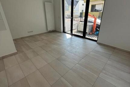 5 Zimmerwohnung ab sofort frei EG mit Garten 5 zimmer