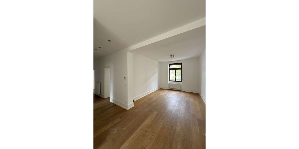 Etagenwohnung Frankfurt am Main Bockenheim - 5 Zimmer, 124 m&sup2;, 2.250&euro; | Angebot:27310493