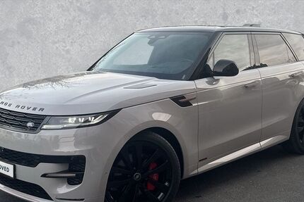 Land Rover Range Rover Sport 4.500 km 132.880 € Frankfurt a.M. 60314
