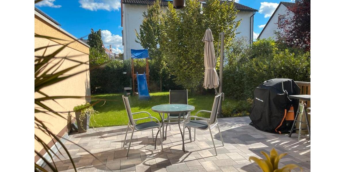 Doppelhaushälfte Hattersheim am Main - 5 Zimmer, 121 m&sup2;, 2.650&euro; | Angebot:26267906