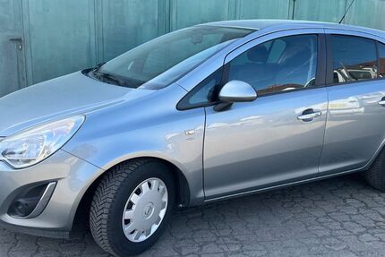 Opel Corsa 107.000 km 3.650 € Erlensee 63526