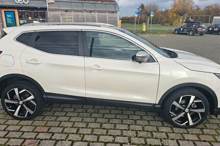 Nissan Qashqai 94.700 km 17.800 &euro; Heusenstamm 63150