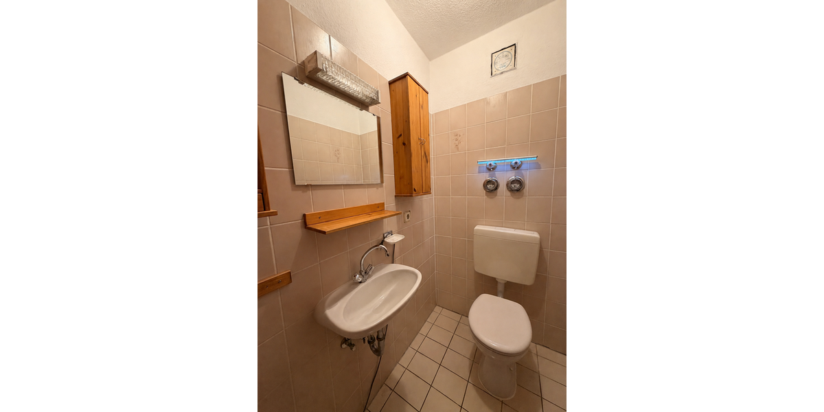 *BITTE TEXT LESEN - MAX. 3 PERSONEN! 3-Zi-Whg. - Südbalkon - ruhige & zentrale Lage* - Etagenwohnung Frankfurt Ginnheim | Angebot:27254515