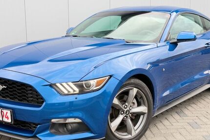 Ford Mustang 43.000 km 17.900 &euro; Limeshain 63674