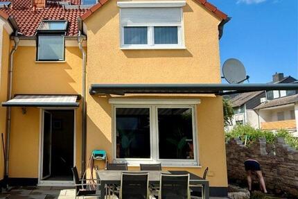 Haus Langenselbold - 5 Zimmer, 120 m&sup2;, 525.000&euro; | Angebot:26162370