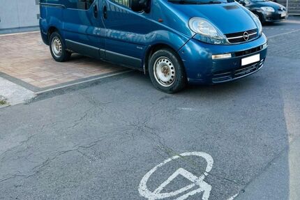 Opel Vivaro 295.000 km 4.900 &euro; Fechenheim 60386