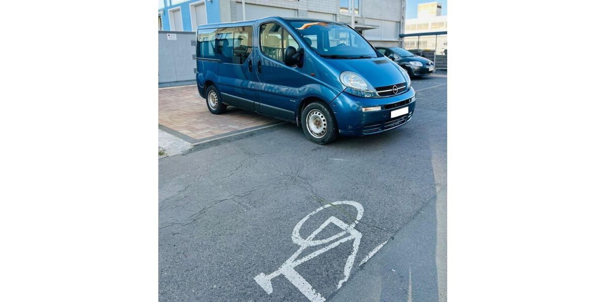 Opel Vivaro 295.000 km 4.900 &euro; Fechenheim 60386