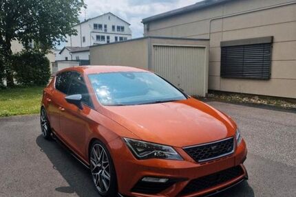 Seat Leon 88.300 km 21.500 € Frankfurt am Main 60435