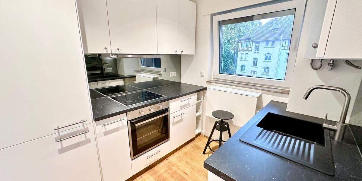 SCHICK + SANIERT! komplette EBK, PARKETT, schönes Bad 1 zimmer