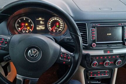 VW Sharan