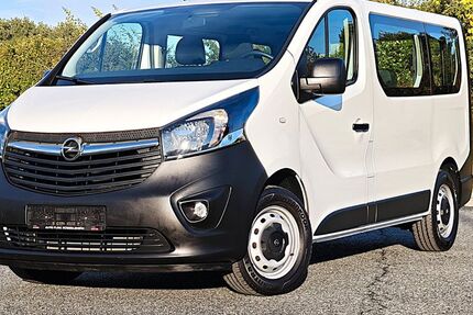 Opel Vivaro 86.900 km 16.450 € Rüsselsheim am Main 65428