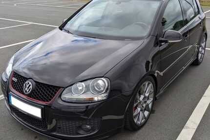 VW Golf 170.800 km 13.900 € Wehrheim 61273