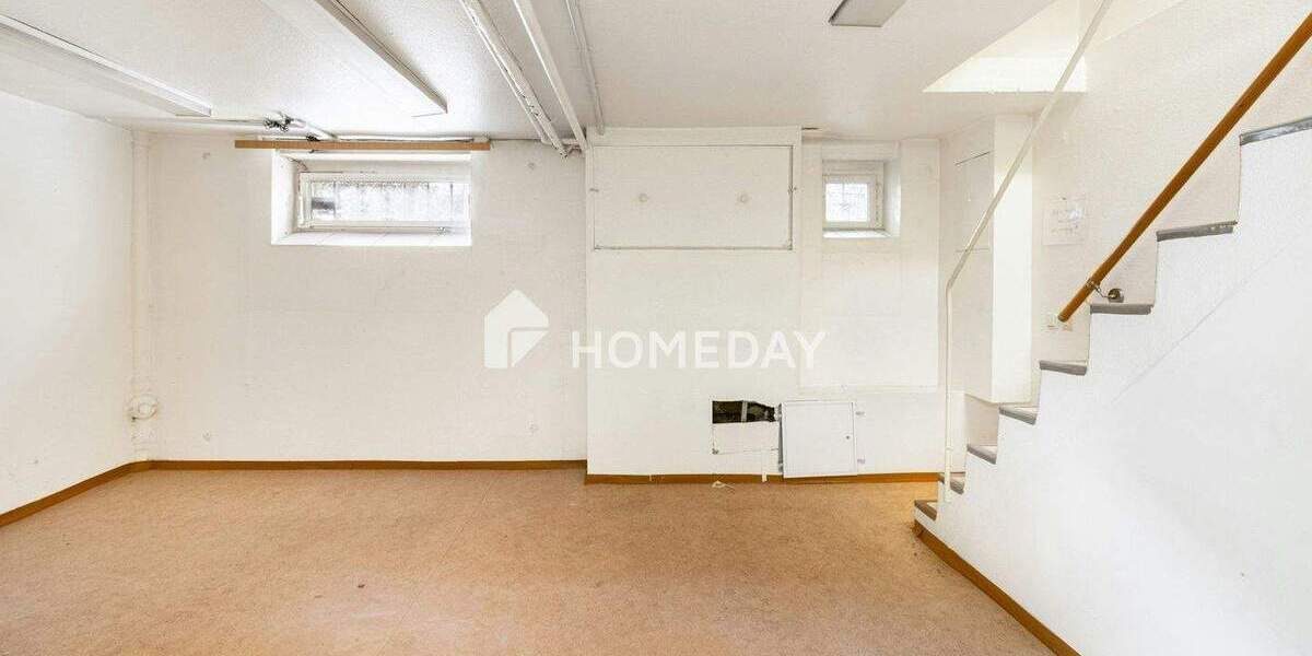 Reihenmittelhaus Frankfurt am Main Ginnheim - 8 Zimmer, 118 m&sup2;, 599.000&euro; | Angebot:25732761