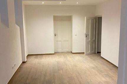 Toplage Co Working in Wiesbaden - All-in-Miete zimmer