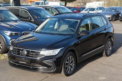 VW Tiguan 90.000 km 22.971 &euro; Großkrotzenburg 63538