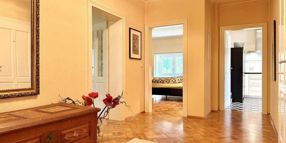Mehrfamilienhaus, Wohnhaus Offenbach Offenbach am Main - 9 Zimmer, 307 m&sup2;, 1.095.000&euro; | Angebot:25696458