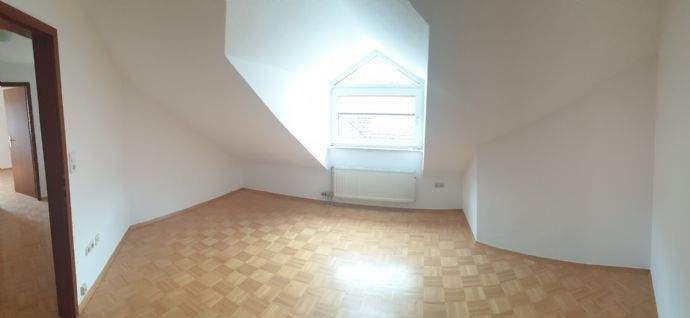 Etagenwohnung Eschborn Niederhöchstadt - 3 Zimmer, 90 m&sup2;, 420.000&euro; | Angebot:26841665