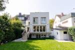 Modernes Stadthaus mit großem Garten 9 zimmer