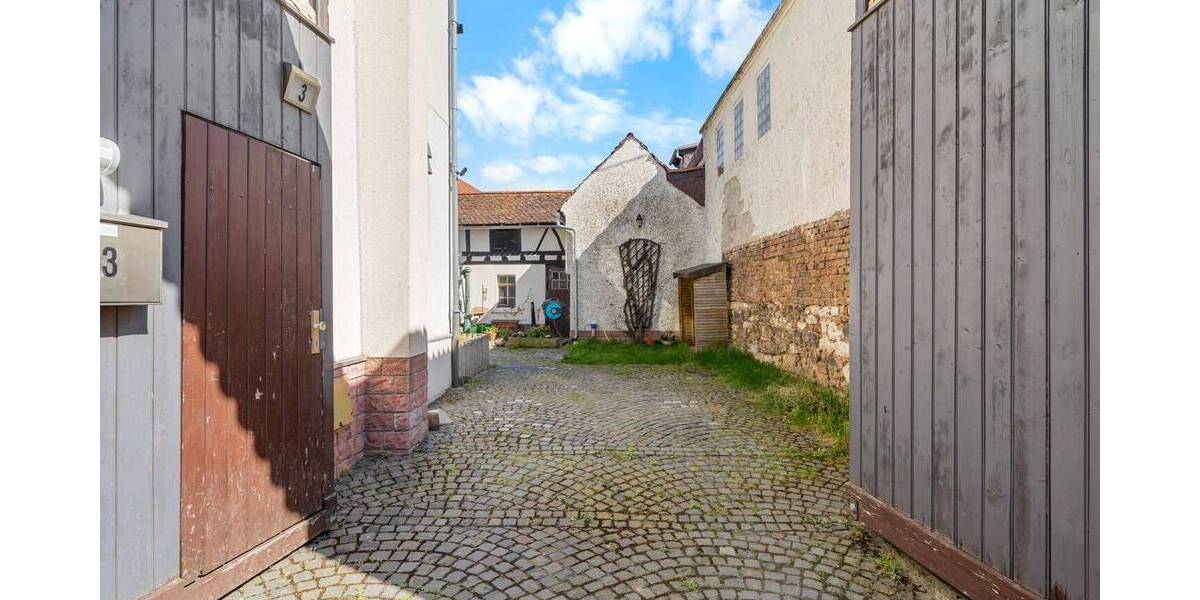 Einfamilienhaus Hofheim - 6 Zimmer, 183 m&sup2;, 649.000&euro; | Angebot:26766665