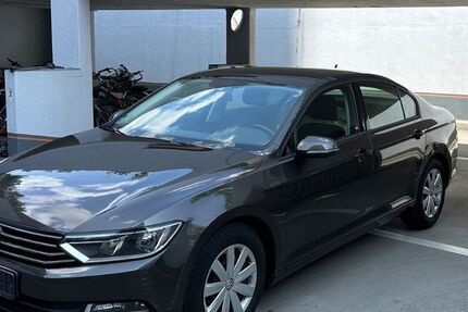 VW Passat 210.000 km 8.490 € Eschborn 65760