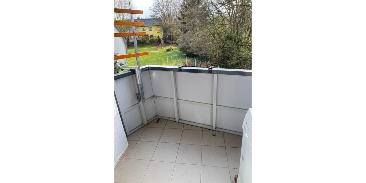 Teilmöblierte 4-Zimmer Wohnung in Zentraler Lage in Frankfurt 4 zimmer