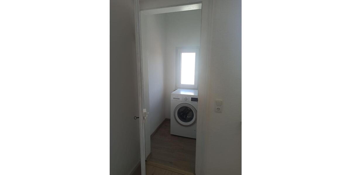 Mehrfamilienhaus, Wohnhaus Frankfurt am Main Niederrad - 16 Zimmer, 225 m&sup2;, 890.000&euro; | Angebot:26165114