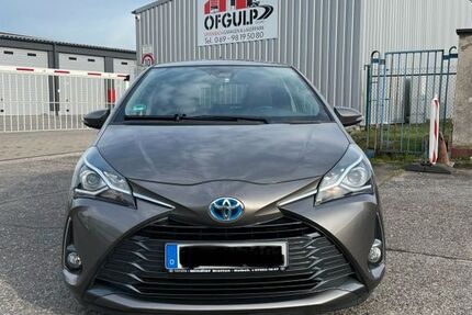 Toyota Yaris 125.000 km 14.100 &euro; Offenbach am Main 63071